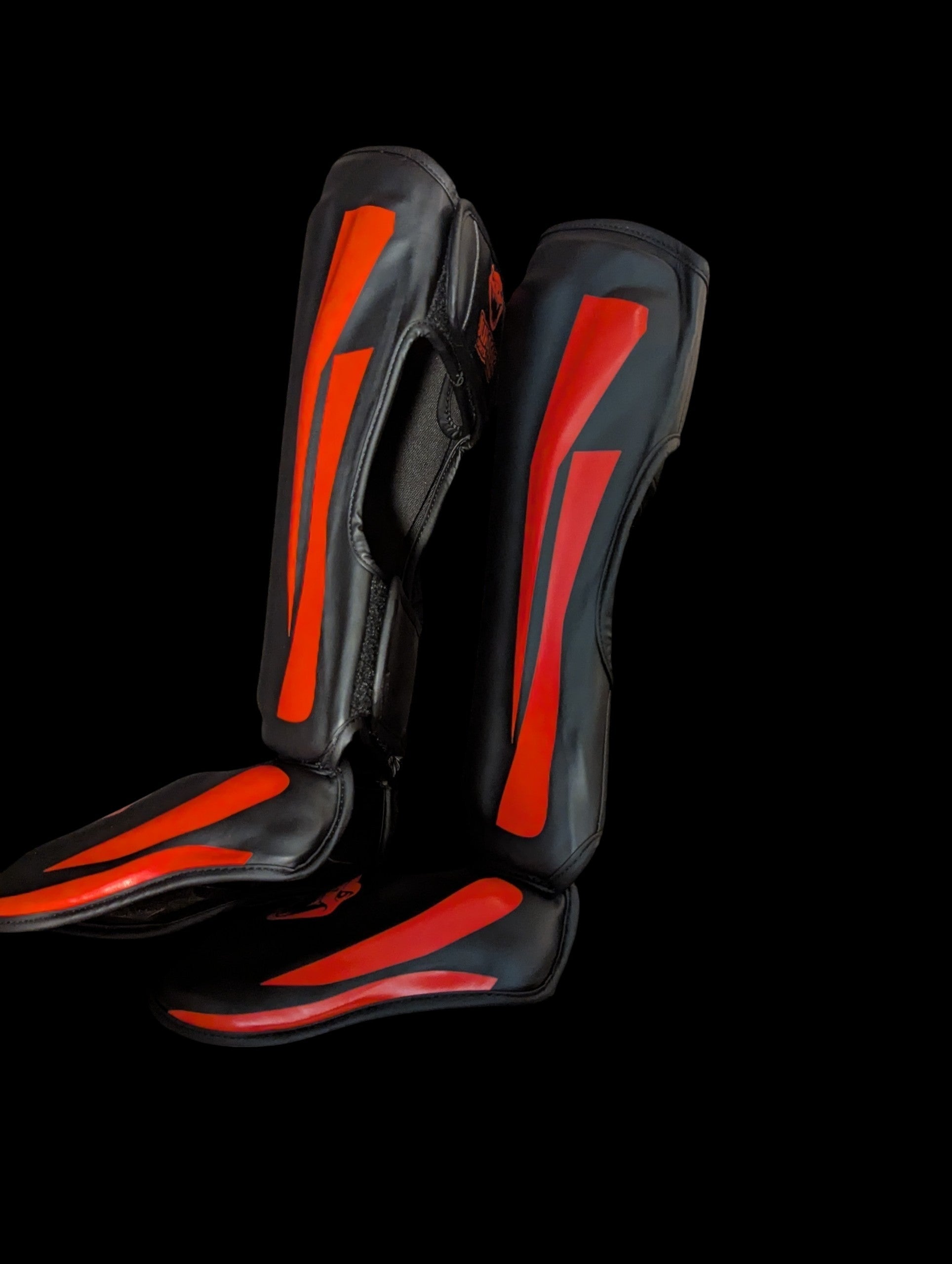 Raptor guard v1 red